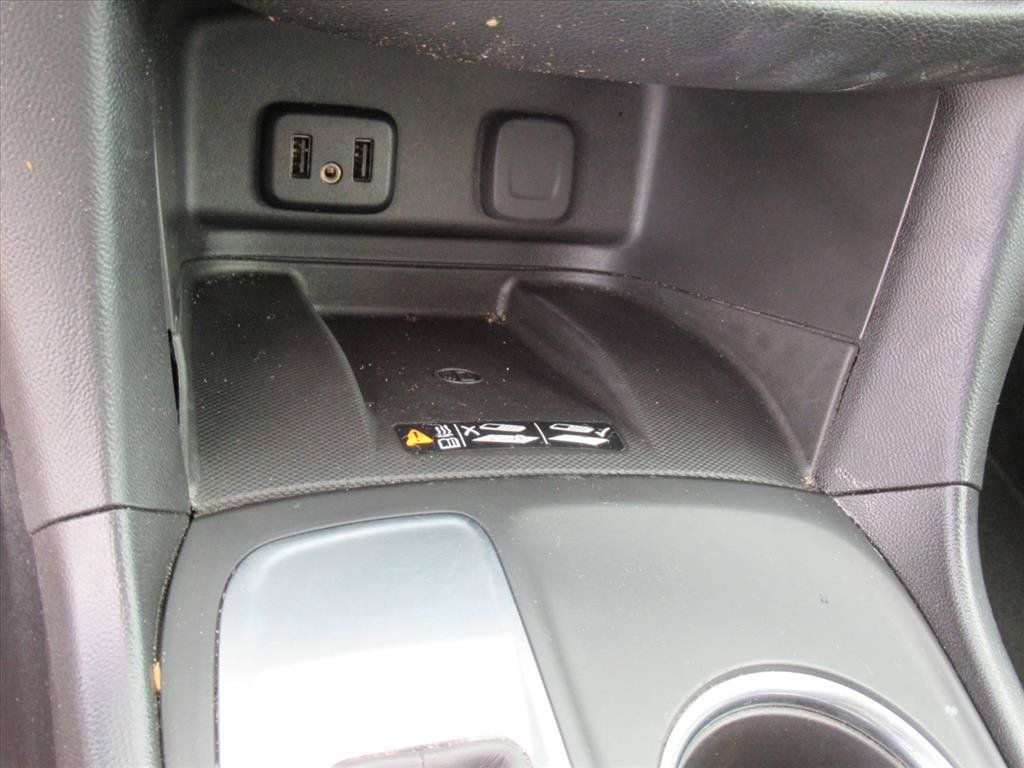 Certified 2018 Chevrolet Equinox Premier FWD image 24