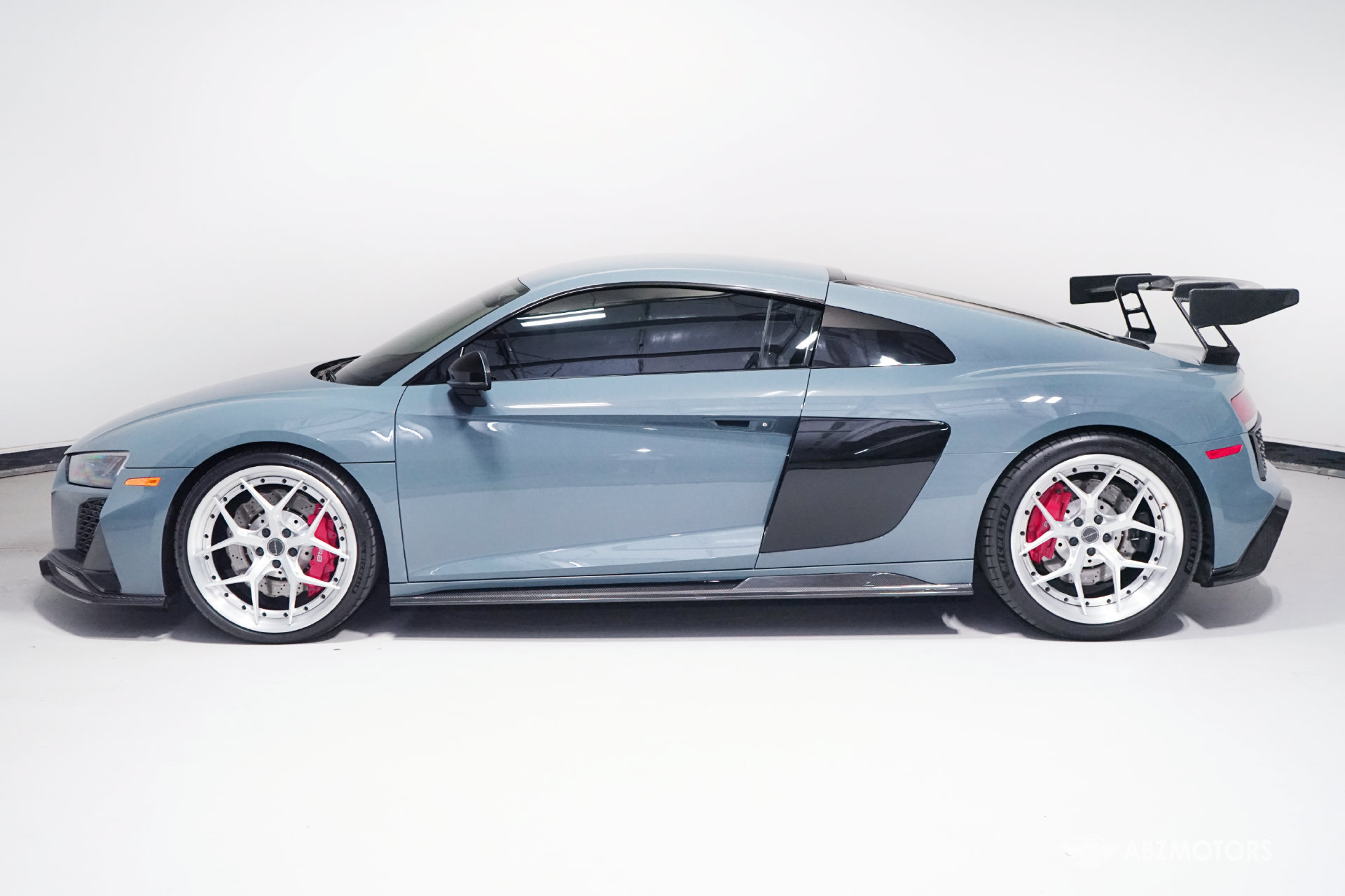 Used 2020 Audi R8 V10 AWD/4WD image 4