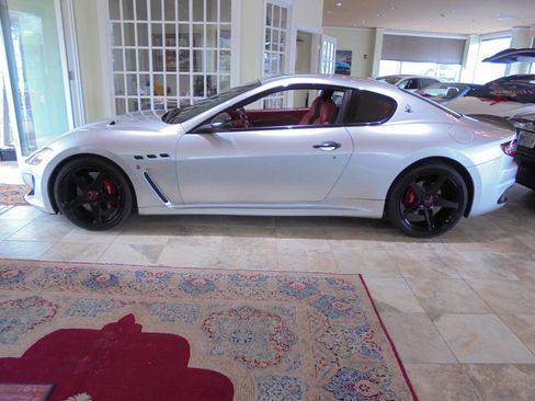Used 2014 Maserati GranTurismo Sport RWD image 7