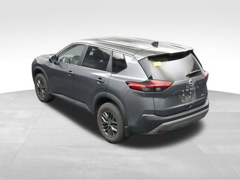 Used 2023 Nissan Rogue S AWD/4WD image 20