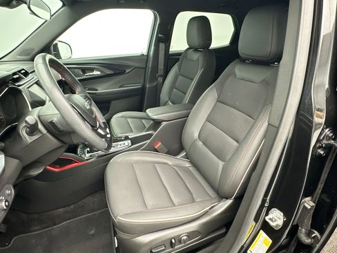 Certified 2023 Chevrolet TrailBlazer RS FWD image 5