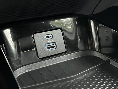 Used 2023 Ford Mustang Mach-E Select image 39