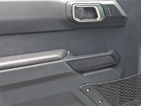 Used 2025 Ford Bronco Big Bend AWD/4WD image 13
