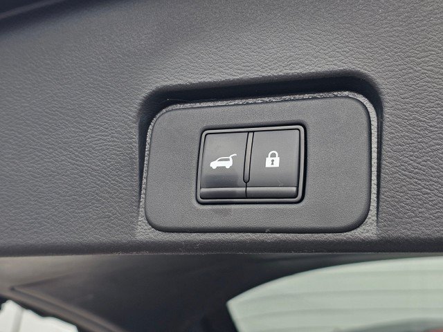 Certified 2023 Nissan Rogue SV w/ SV Premium B Package AWD/4WD image 19