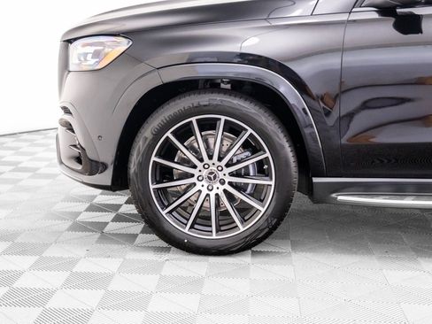 New 2026 Mercedes-Benz GLS 580 4MATIC image 35