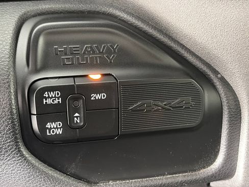 Used 2024 RAM 3500 Tradesman w/ Chrome Appearance Group AWD/4WD image 21