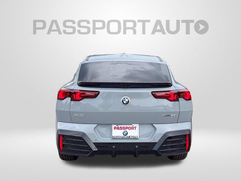 New 2026 BMW X2 xDrive28i w/ Technology Package AWD/4WD image 6