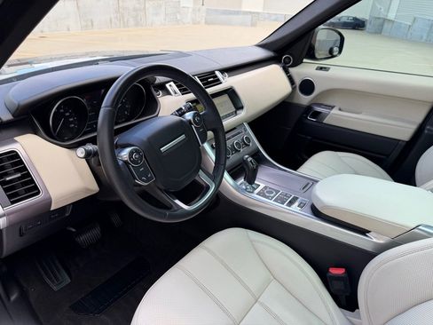 Used 2017 Land Rover Range Rover Sport HSE AWD/4WD image 14