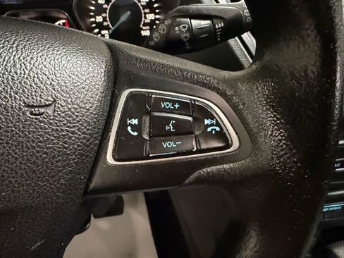 Used 2019 Ford Escape S image 29