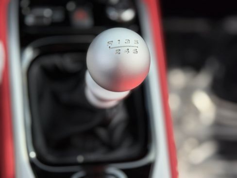 Used 2025 Lotus Emira RWD image 20