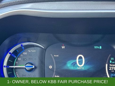 Used 2024 Chrysler Pacifica Limited FWD image 27