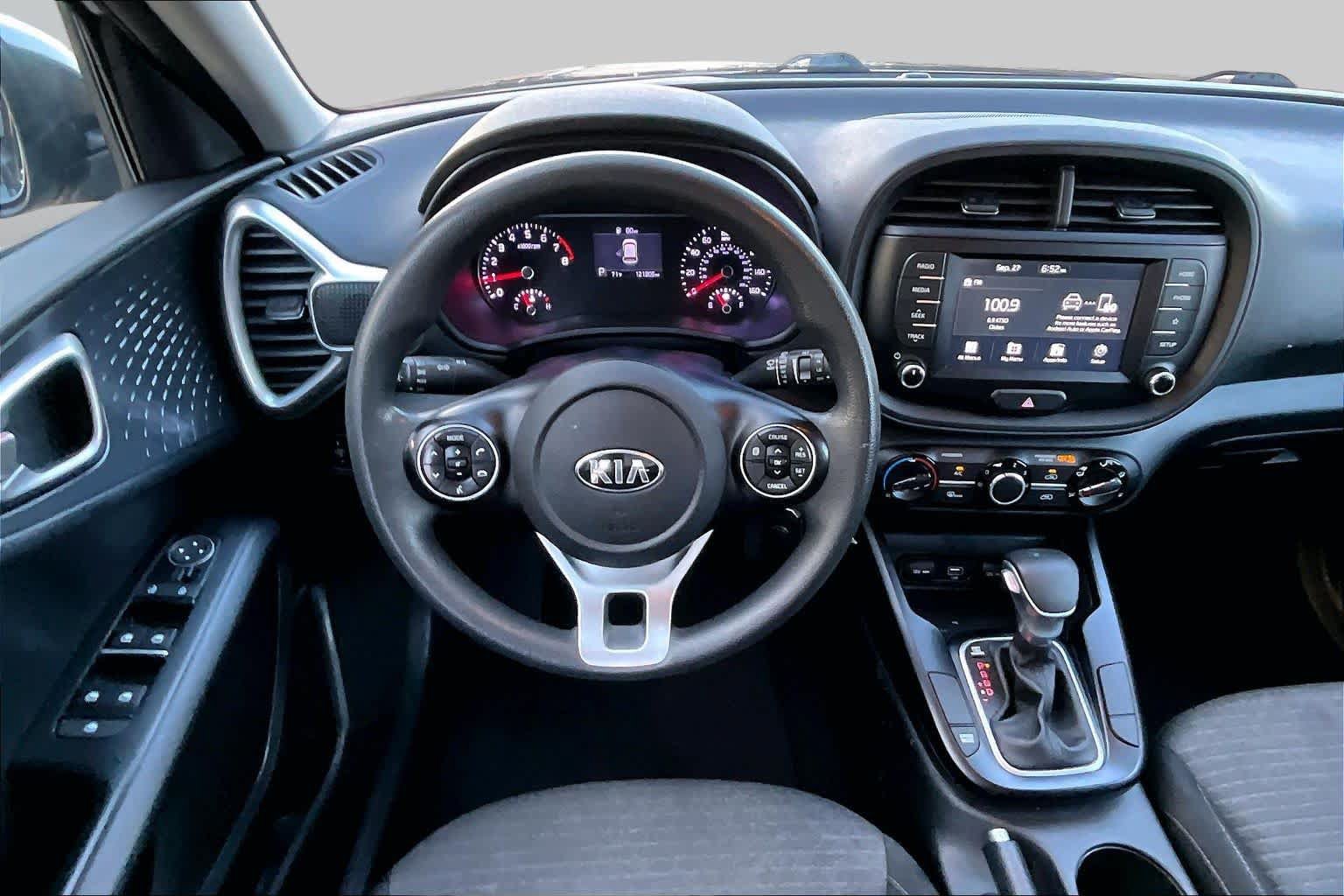 Used 2021 Kia Soul S FWD image 6