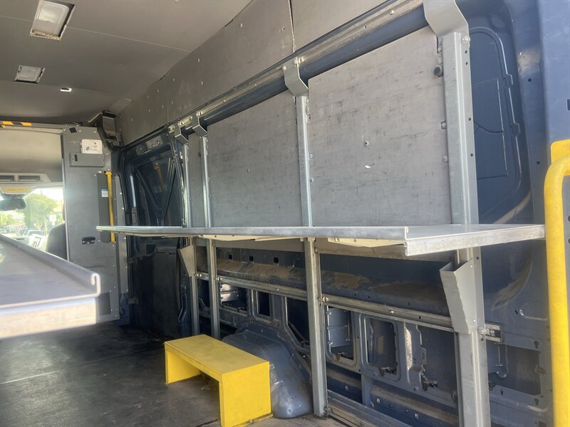Used 2019 Ford Transit 250 148 High Roof Extended RWD image 10
