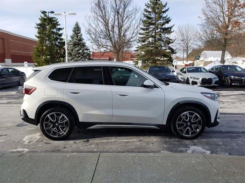 New 2026 BMW X1 xDrive28i w/ Convenience Package image 4
