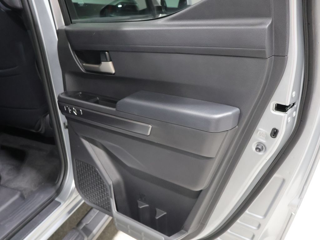 Used 2025 Toyota Tacoma TRD Off-Road AWD/4WD image 22