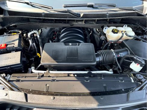 Used 2023 GMC Yukon XL Denali w/ LPO, Floor Liner Package AWD/4WD image 8