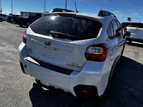 Used 2014 Subaru Crosstrek 2.0i Limited w/ Popular Package #2 image 5