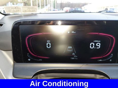 Used 2025 Kia Seltos LX image 5