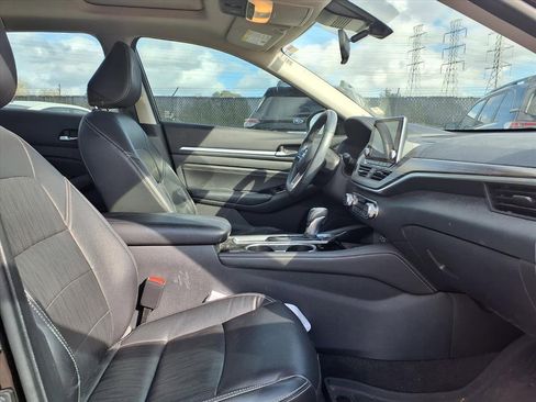 Used 2022 Nissan Altima 2.5 SL image 12