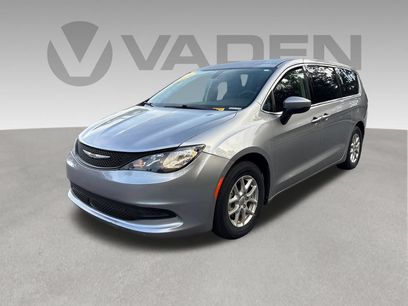 Used 2021 Chrysler Voyager LX