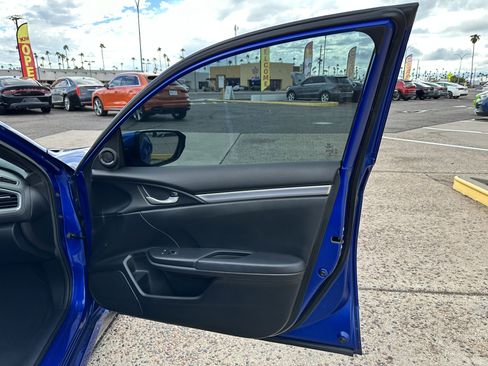 Used 2019 Honda Civic Sport image 22
