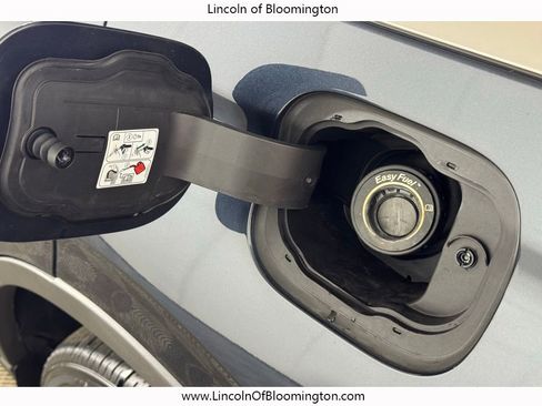 Certified 2023 Lincoln Aviator Reserve w/ Equipment Group 201A image 16