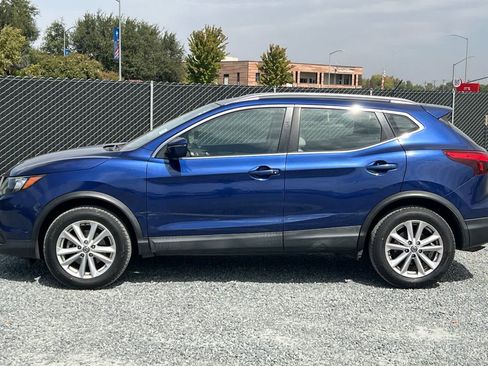 Used 2019 Nissan Rogue Sport SV AWD/4WD image 6