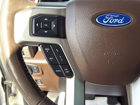 Used 2019 Ford F150 King Ranch w/ Equipment Group 601A Luxury AWD/4WD image 16