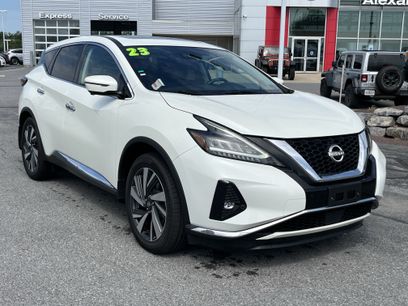 Used 2023 Nissan Murano SL w/ SL Moonroof Package
