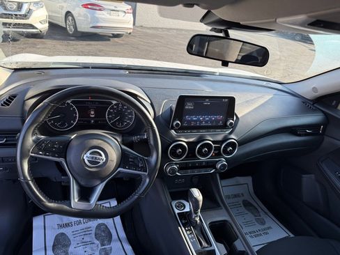 Used 2023 Nissan Sentra SV image 13