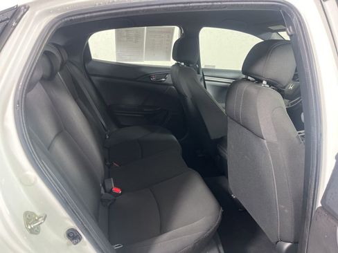 Used 2018 Honda Civic Sport image 10
