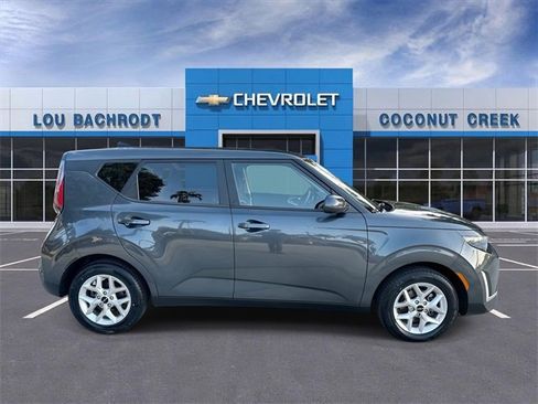 Used 2024 Kia Soul LX w/ Option Group 015 image 9