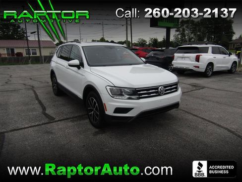 Used 2021 Volkswagen Tiguan SE w/ Panoramic Sunroof Package AWD/4WD image 1