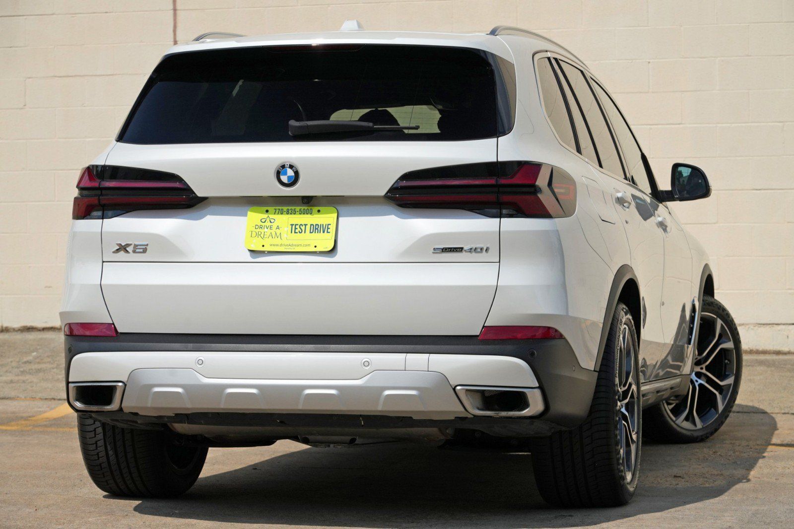 Used 2024 BMW X5 sDrive40i w/ Premium Package RWD image 5