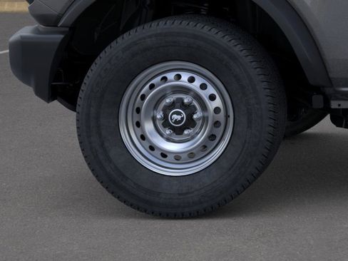 New 2025 Ford Bronco 4-Door image 43