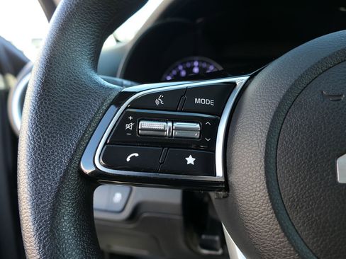 Used 2023 Kia Forte LXS image 44