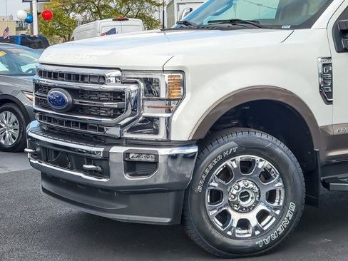 Certified 2022 Ford F250 Lariat w/ Lariat Ultimate Package image 3