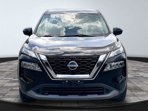 Certified 2023 Nissan Rogue SV AWD/4WD image 2