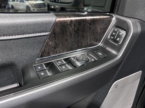 Used 2026 Ford F350 Lariat w/ Black Appearance Package image 24