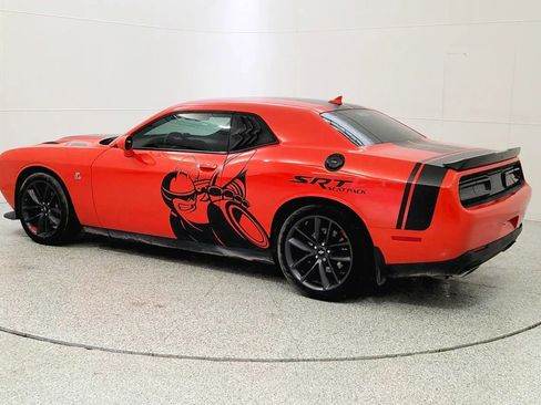 Used 2019 Dodge Challenger R/T Scat Pack image 5