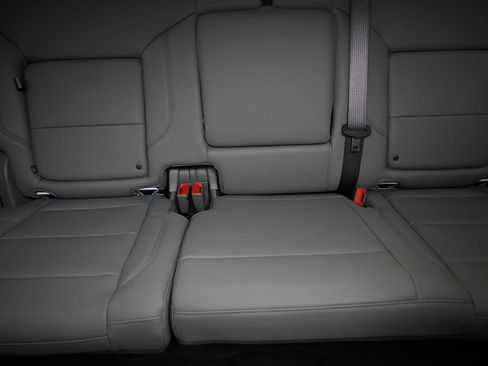 New 2026 Chevrolet Silverado 1500 LTZ w/ LTZ Premium Package image 31