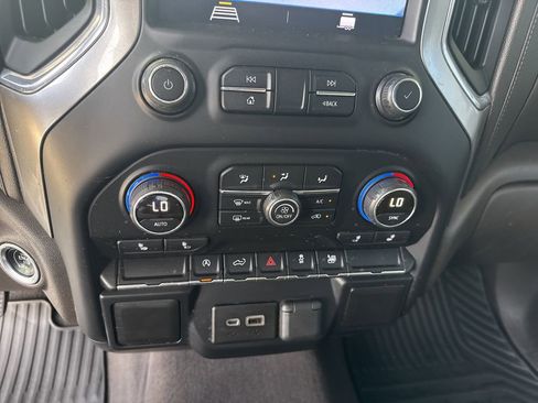 Used 2019 Chevrolet Silverado 1500 LT w/ All-Star Edition image 26