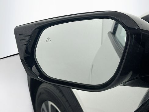 Used 2022 Kia EV6 Light RWD image 16