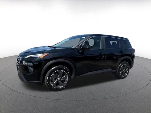 Used 2025 Nissan Rogue SV FWD image 8