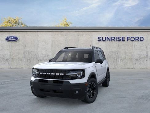 New 2025 Ford Bronco Sport Outer Banks w/ Outer Banks Tech Package+ image 2