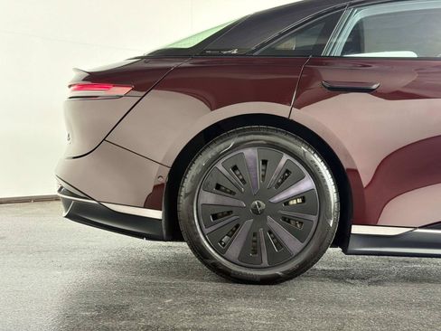 Used 2025 Lucid Air Touring AWD/4WD image 18