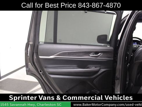 Used 2024 Jeep Grand Cherokee L Limited w/ Luxury Tech Group II AWD/4WD image 33