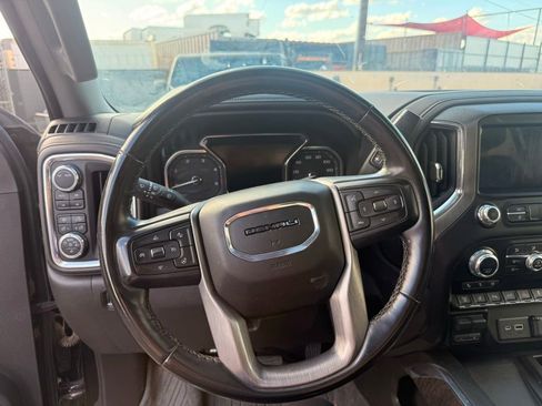 Used 2023 GMC Sierra 3500 Denali w/ Denali Black Diamond Edition image 14