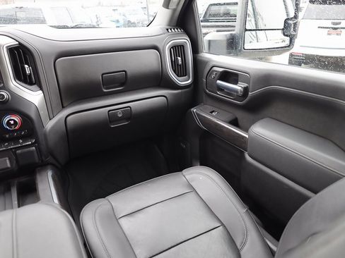 Used 2021 Chevrolet Silverado 3500 LTZ w/ LTZ Premium Package image 20