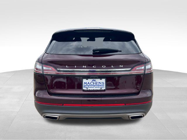 Used 2022 Lincoln Nautilus Reserve AWD/4WD image 5